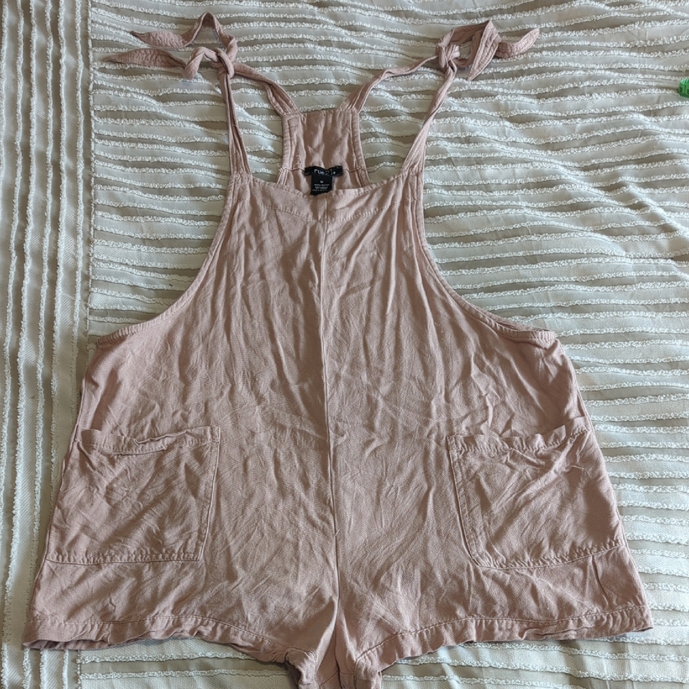 Rue21 Dusty Rose Color Tie Front Tank Style Romper Shorts.  Medium